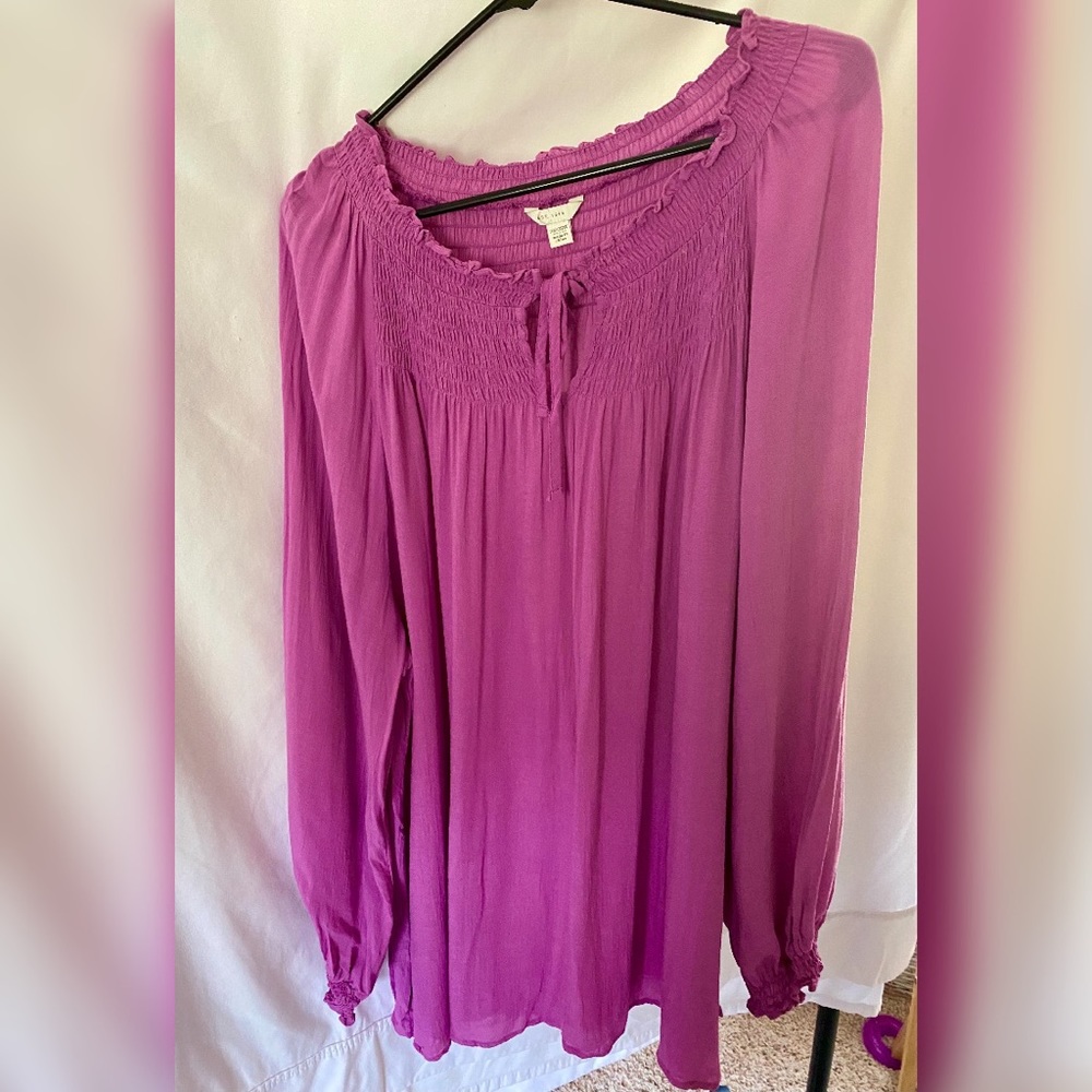 Women’s Plus Size 26/28 Long Sleeve Top